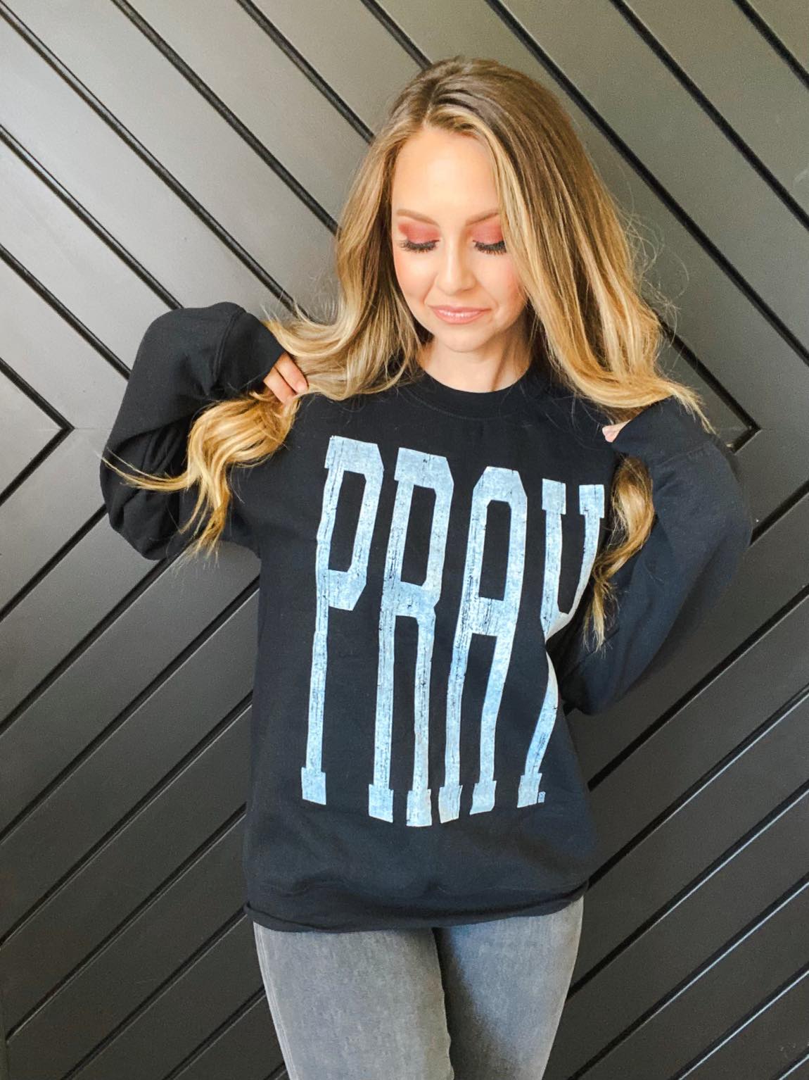 Oversized Pray Sweatshirt shelf stock