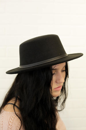 Wool Double Leather Ribbon Round Top Fedora